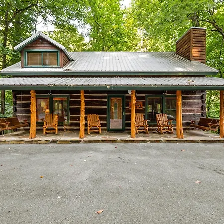 Bear Sanctuary Villa